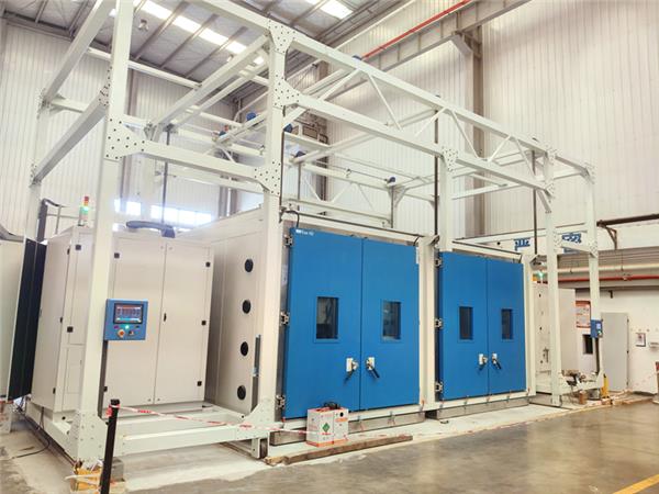 三綜合環(huán)境試驗艙 